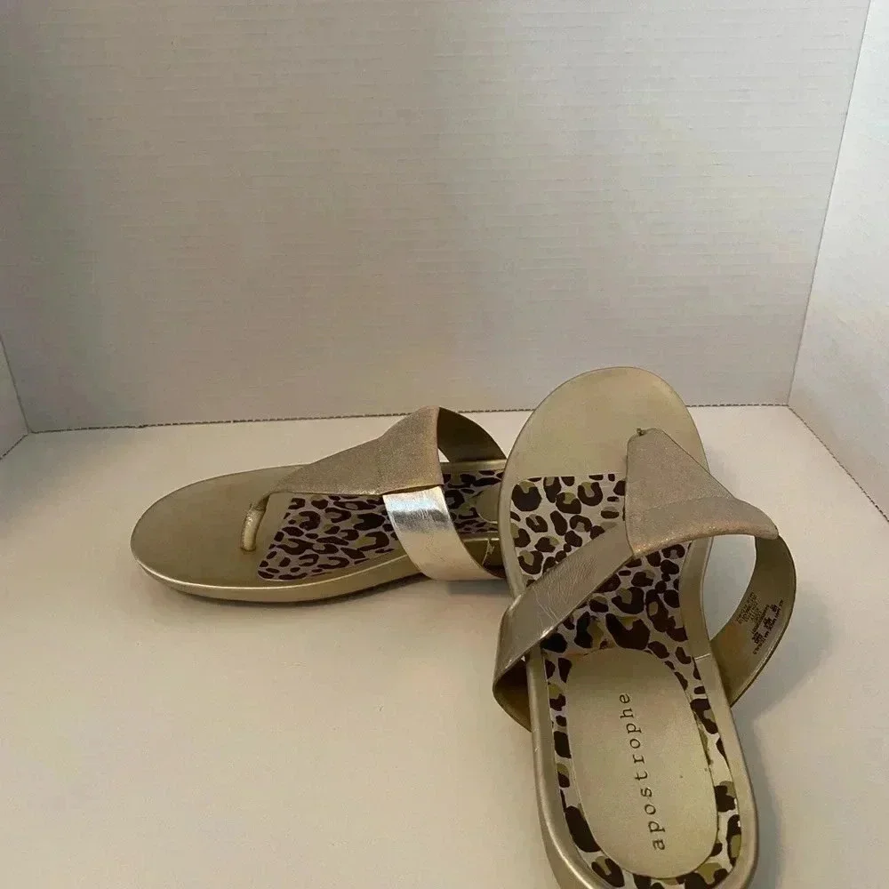 Apostrophe gold, animal print, with glitter sandals. Size 10 - Picture 5 of 6